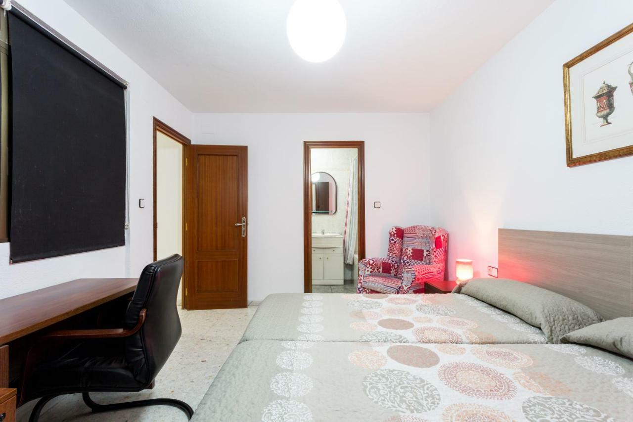 Ferienwohnung Holi-Rent Albareda Sevilla Exterior foto