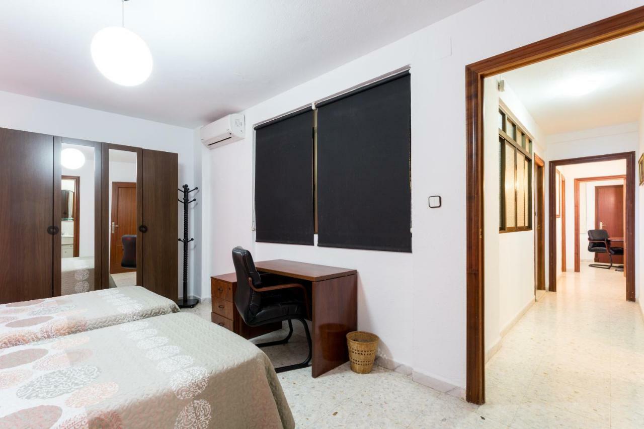 Ferienwohnung Holi-Rent Albareda Sevilla Exterior foto